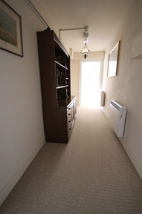 Stag View Hallway looking towards front door