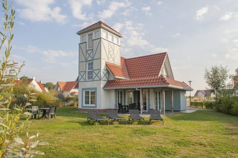 Holiday Home Exterior [summer]