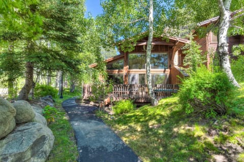 Exterior with 2 driveway spaces