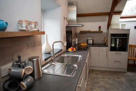 Kitchen with tea making facilities and toaster