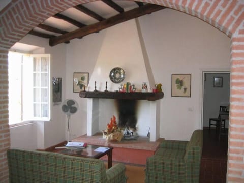 Santa Chiara - living room (2)