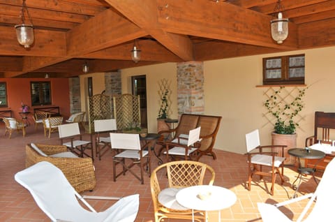 f0a8f1e7-6c37-453a-809d-c89ed3ea72e1