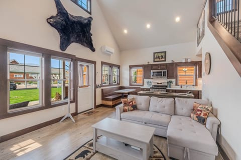 Cozy living room area looking towards the kitchen