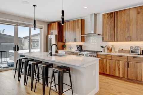 Fully Stocked Chefs Kitchen