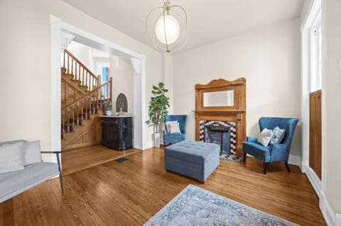 Living Room: Thoughtful design touches that make you feel right at home.