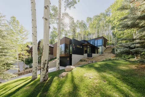 Exterior - Summer