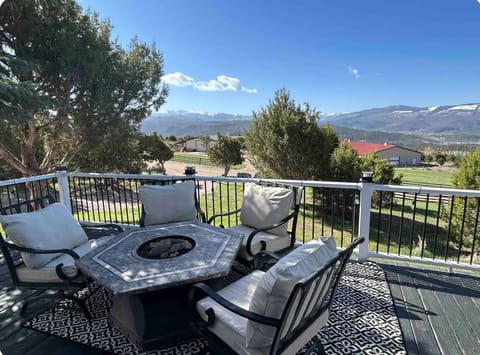 Peaceful home on Garrison Ranch