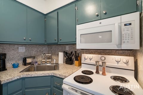 Cook, sleep, explore. Your own private hub awaits.