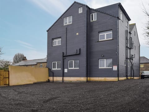 Exterior | Apartment 4 - The Old Clubhouse, Newsome, near Huddersfield