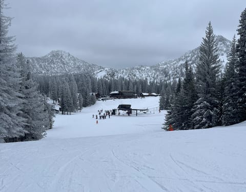 Anthony Lakes Ski Resort