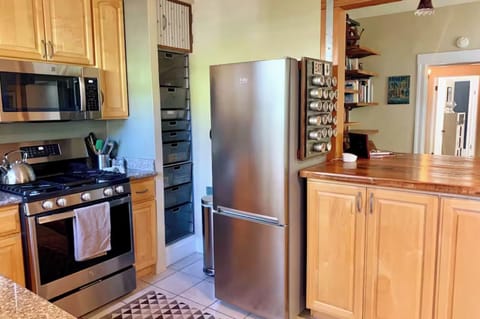Pantry sliding metal shelves