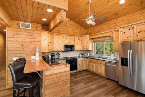 Kitchen with wood charm and plenty of space