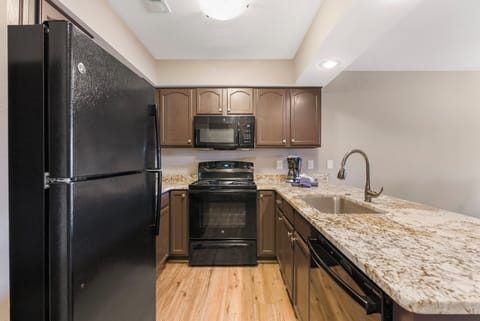 One Bedroom Unit - Full Kitchen
