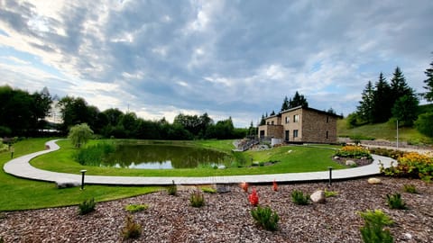 Escape to Nature – Premium Villa with Sauna, Terrace & Tranquil Surroundings