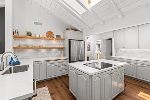 A kitchen that inspires delicious meals and great company!