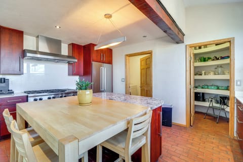 Kitchen | 1st Floor | Keurig & Drip Coffee Makers | Wine Cooler | Dishwasher