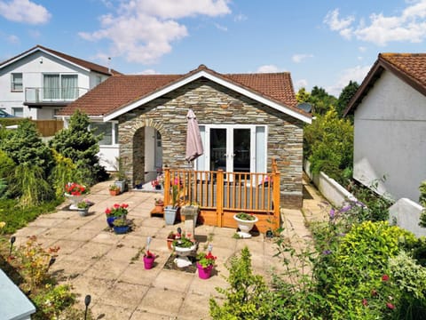 Exterior | Broadstone Cottage, Torquay