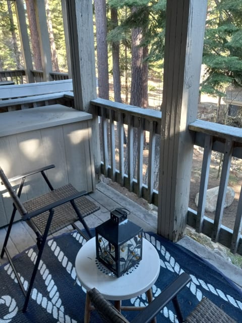 Upstairs balcony deck off of main bedroom with gorgeous and relaxing views.