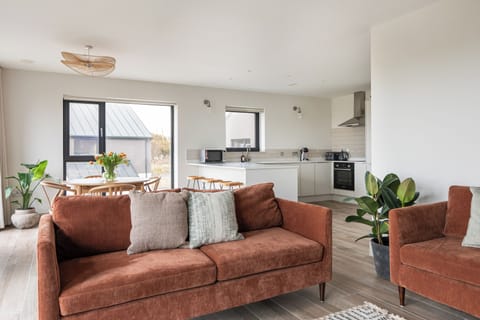 Tullagh sitting room @Ballyliffin Beach Houses (1)