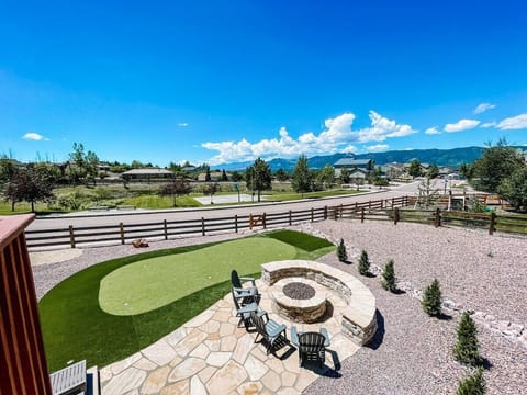 A cozy mountain getaway