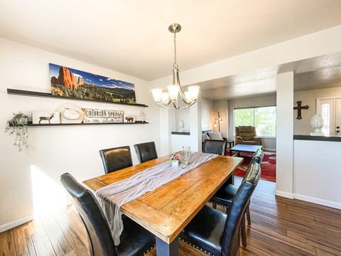 Dining Room with room for 6