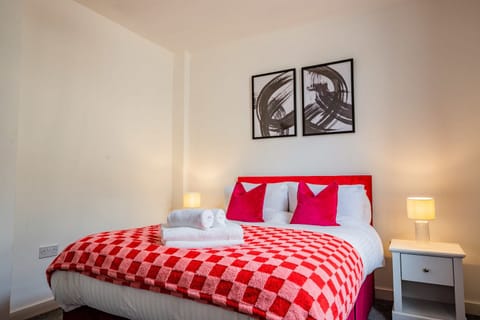 Bromyard Flat 2, Worcester - Host & Stay