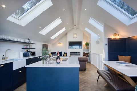 Ty Alice - 3 Bedroom Cottage - Bayview Oxwich (6576)