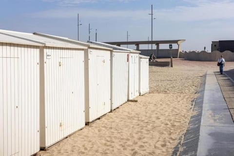 Region [summer] (&gt;5 km)