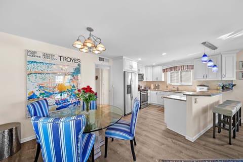 Dining table with seating for 6