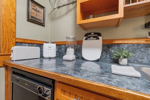 813d3830 db53 4913 989a 0fa33a127aaf