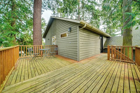 Burien Vacation Rental | Studio | 1BA | 12 Steps to Enter | 750 Sq Ft