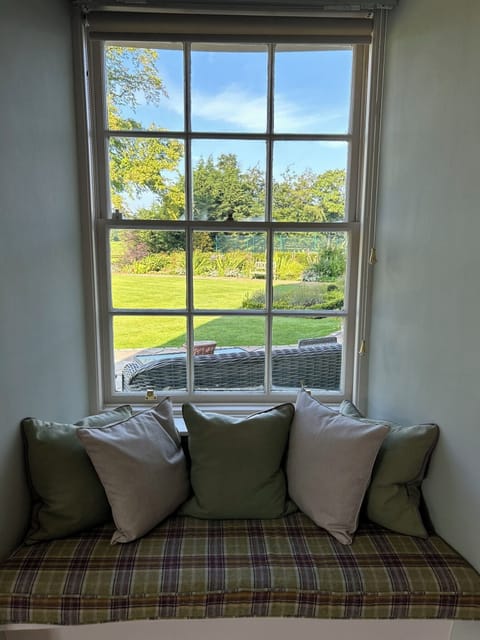 Sitting Room garden view