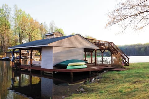Fishing poles, kayaks, canoes all for guest use!
