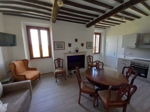 Watercraft, Boat, Apartment, Marina, Outdoor Furniture, Shade, Boats And Boating--Equipment And Supplies, Balcony, Resort, Dock