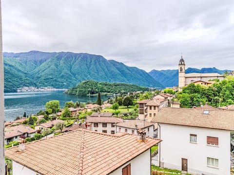 Mountain, Mountainous Landforms, Body Of Water, Hill, Mountain Range, Highland, Natural Landscape, Hill Station, Valley, Bank