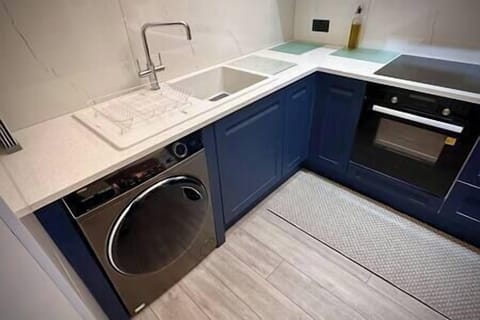 504e9abb 8e96 45a8 87bb 12328324c060