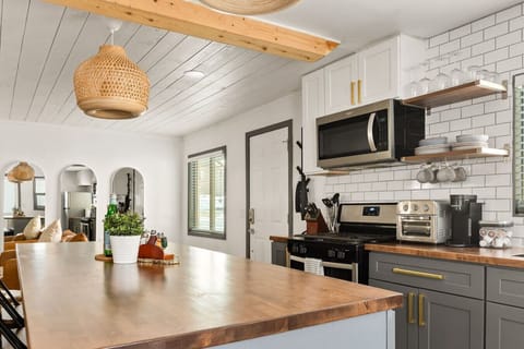 Cook, gather, and create memories in our stunning open-concept kitchen!