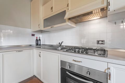 Autumn, Kitchen, Spring, Summer