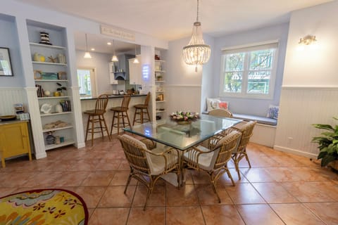 Main Level | Dining Room