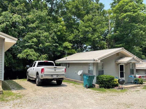 Parking area. You can fit two full size trucks if needed.