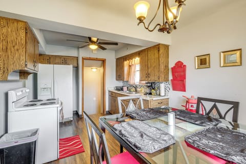 Dining Area | Main Level