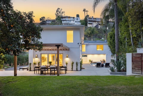 Spacious patio with al fresco dining.