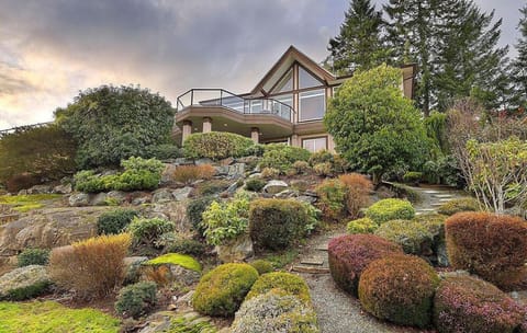 View of front yard. Suite is on lower level.