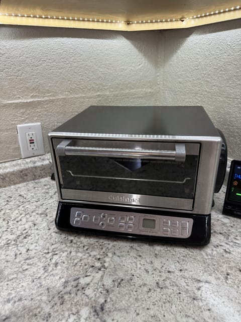 Toaster oven