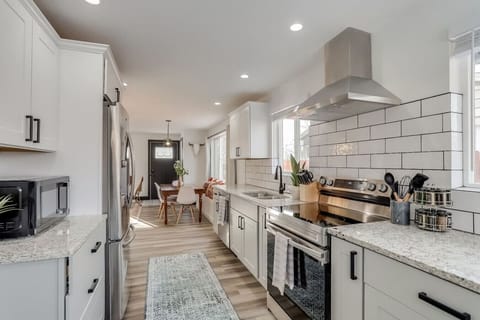 Fully equipped and newly renovated kitchen