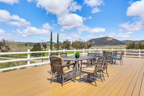 Ramona Vacation Rental | 3BR | 2BA | 1,200 Sq Ft | Step-Free Access via Ramp