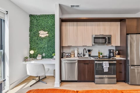 Professionally designed kitchen with sleek workspace 🧑‍💻