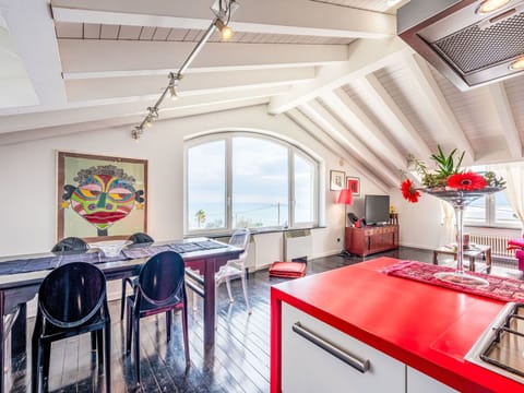 Swimming Pool, Resort, Composite Material, Recreation, Leisure, Shade, Vacation, Resort Town, Leisure Centre