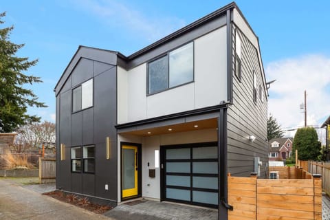 Private entrance and garage parking. Easy access in a quiet residential area.