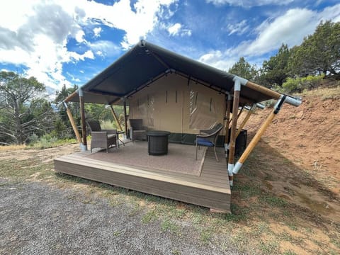 Safari Tent exterior (2)